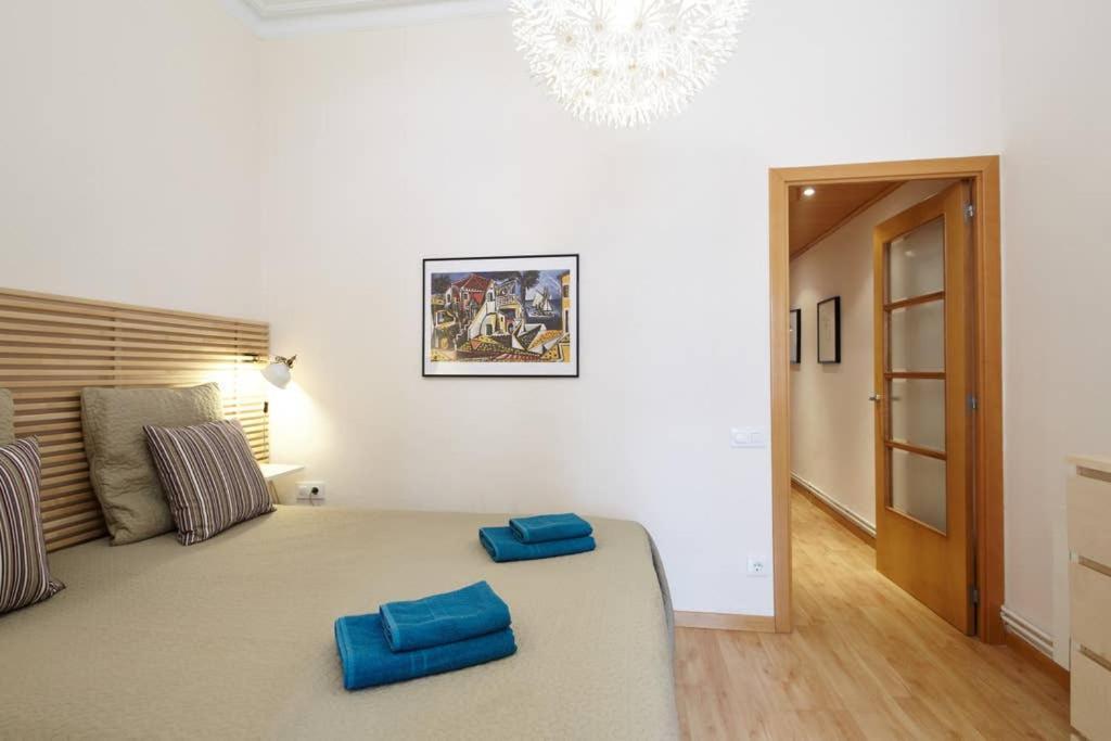Beautiful Apartment In Eixample Barcelona Phòng bức ảnh